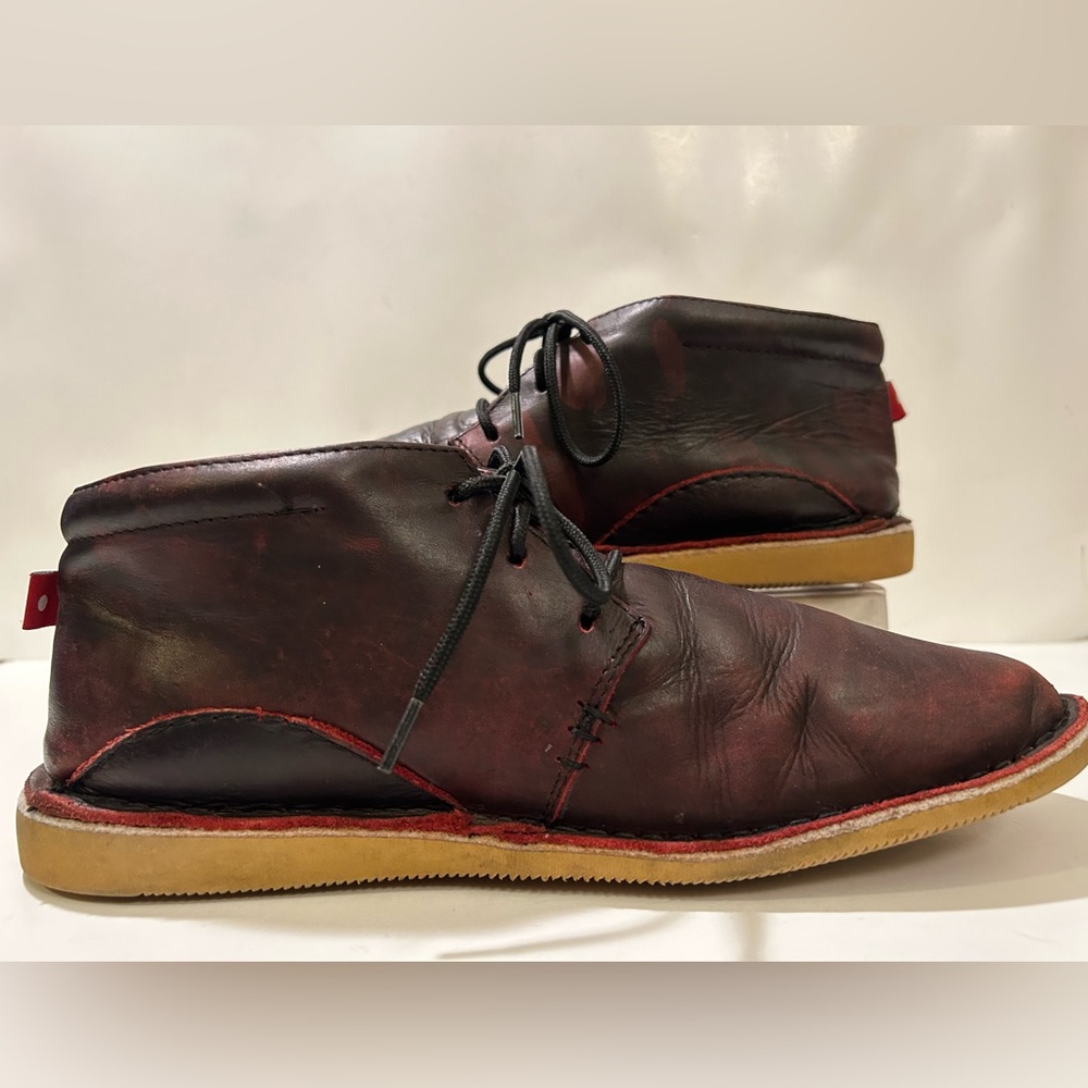Oliberte Distressed Burgundy/Black Leather Chukka Boots Size 40
